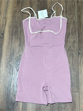 New Le Lis Move Ribbed Contrast Binding Romper Mauve S Small NWT Shorts